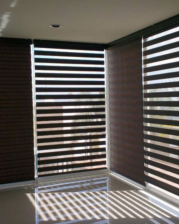 sheer elegance blackout ventana esquina
