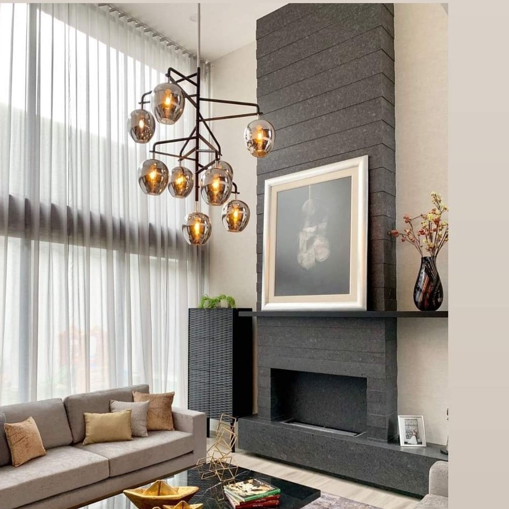 cortinas para sala ventanas doble altura tendencia 2025